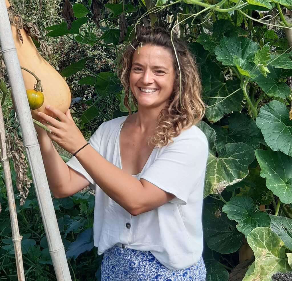 Aïale, horticultural therapy, nature, ecotherapy, gardening, garden, self-care, nature and well-being, nature and health, hands-on learning, relaxation in nature, Biarritz, Basque Country, connecting with nature, garden relaxation, calming down, outdoors, individuals, businesses, associations, Basque Coast, Bidart, BAB